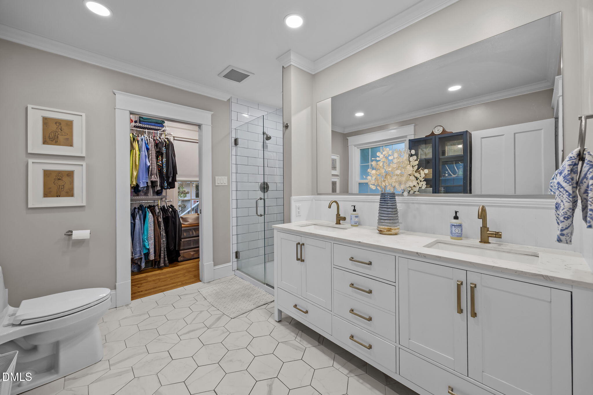 727 East Whitaker Mill Road Raleigh, NC 27608 - Photo 36 of 65 Main Floor Full Bathroom