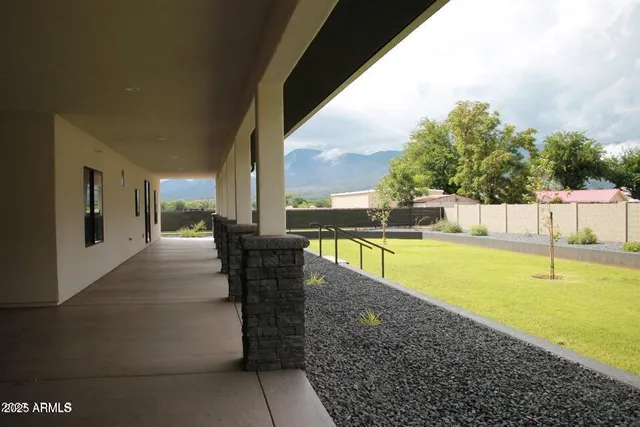 a view of a outdoor space with lots of trees