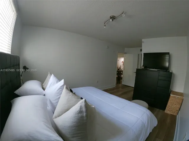 $2,850 | 620 Southwest 111th Avenue, Unit 101, Pembroke Pines, FL 33025