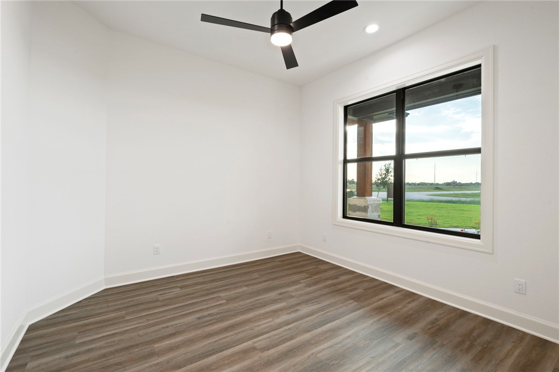 4602 Wesson Drive Bryan, TX 77808 - Photo 30 of 50 Bedroom #2