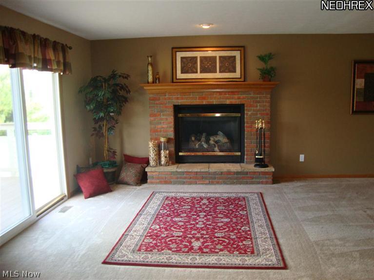 1377 Nesbitt Road Northfield, OH 44067 - Photo 4 of 21 Gallery Image 4