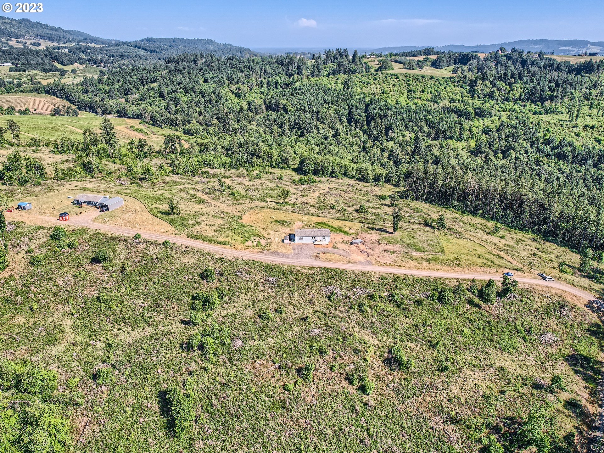 23070 Northeast Albertson Road Gaston, OR 97119 - Photo 13 of 25 Gallery Image 13