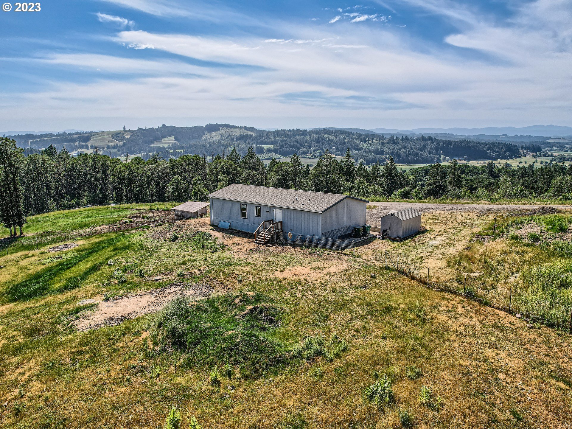 23070 Northeast Albertson Road Gaston, OR 97119 - Photo 2 of 25 Gallery Image 2