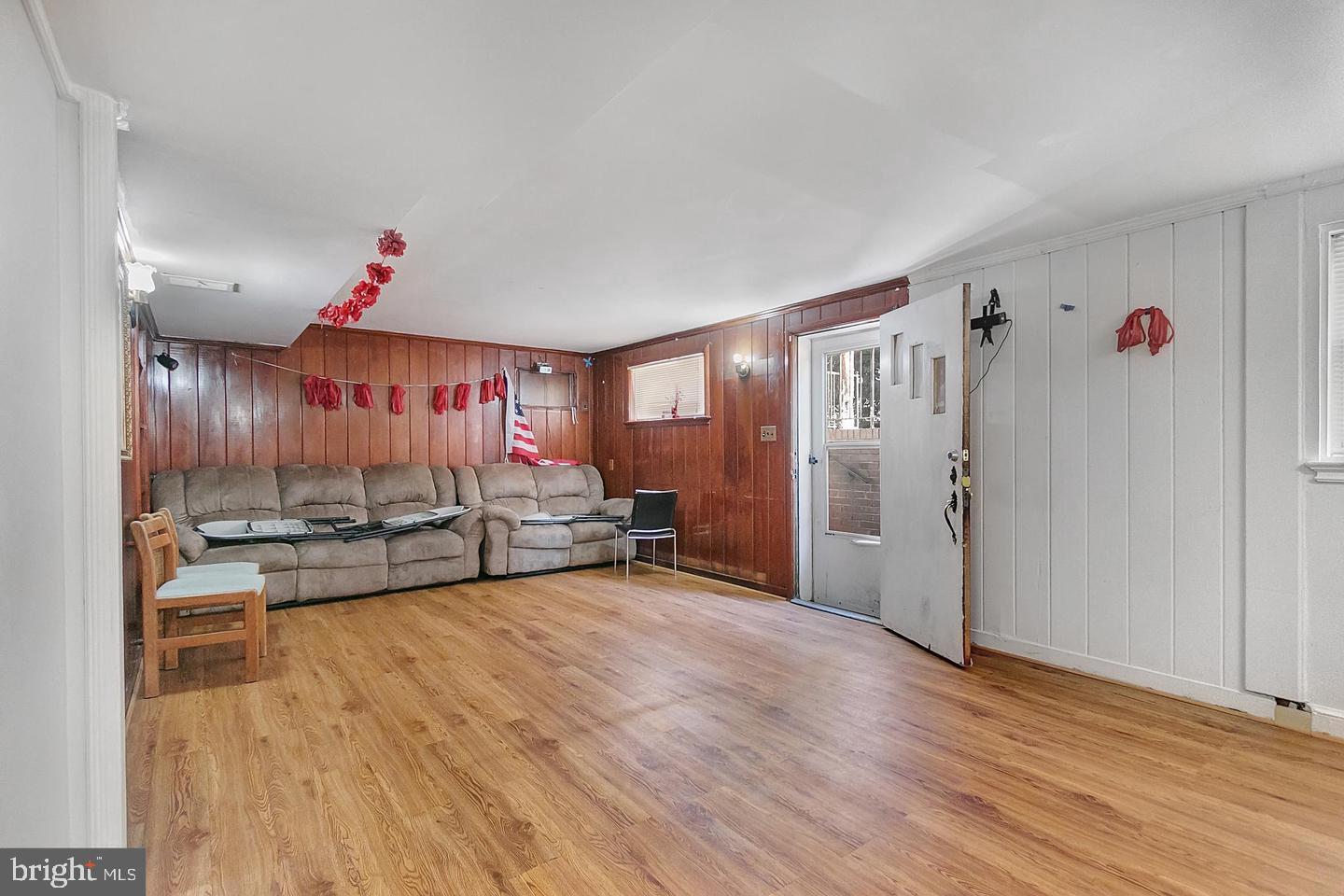 7206 Adelphi Road Hyattsville, MD 20782 - Photo 5 of 26 basement living room