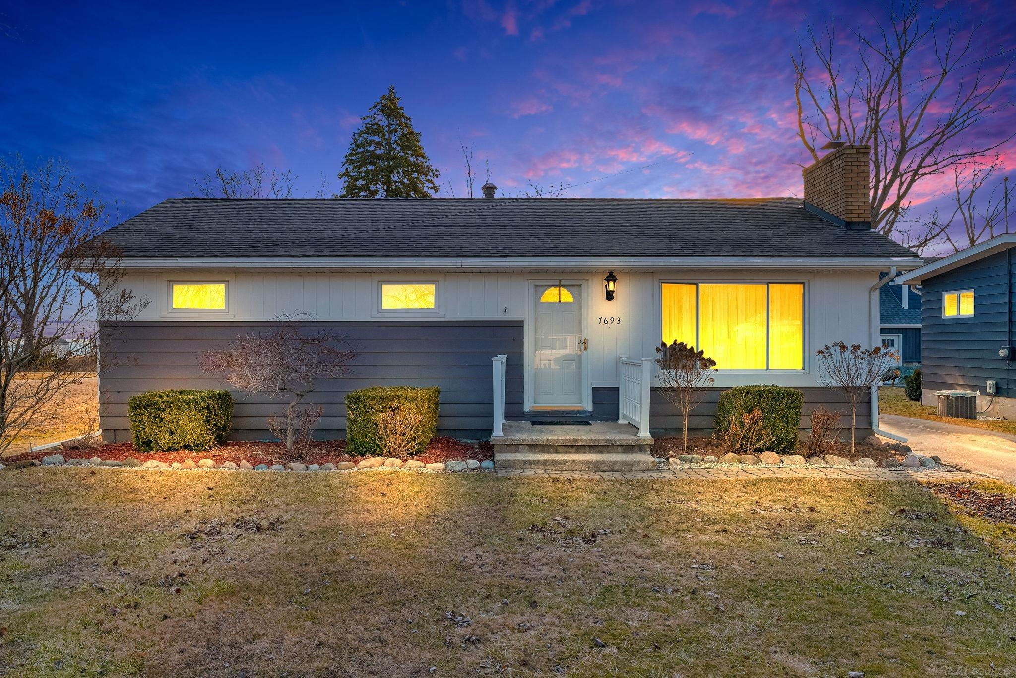 7693 Holiday Road Lexington, MI 48450 - Photo 1 of 60