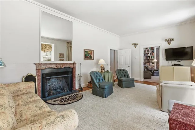 $1,950,000 | 1086 West Road, Bennington, VT 05201