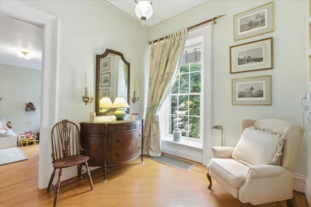 $1,950,000 | 1086 West Road, Bennington, VT 05201