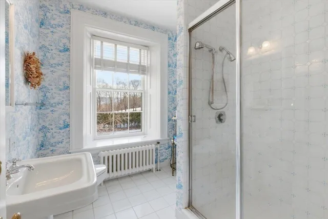 $1,950,000 | 1086 West Road, Bennington, VT 05201