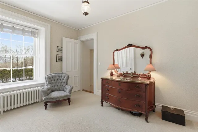 $1,950,000 | 1086 West Road, Bennington, VT 05201