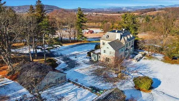 $1,950,000 | 1086 West Road, Bennington, VT 05201