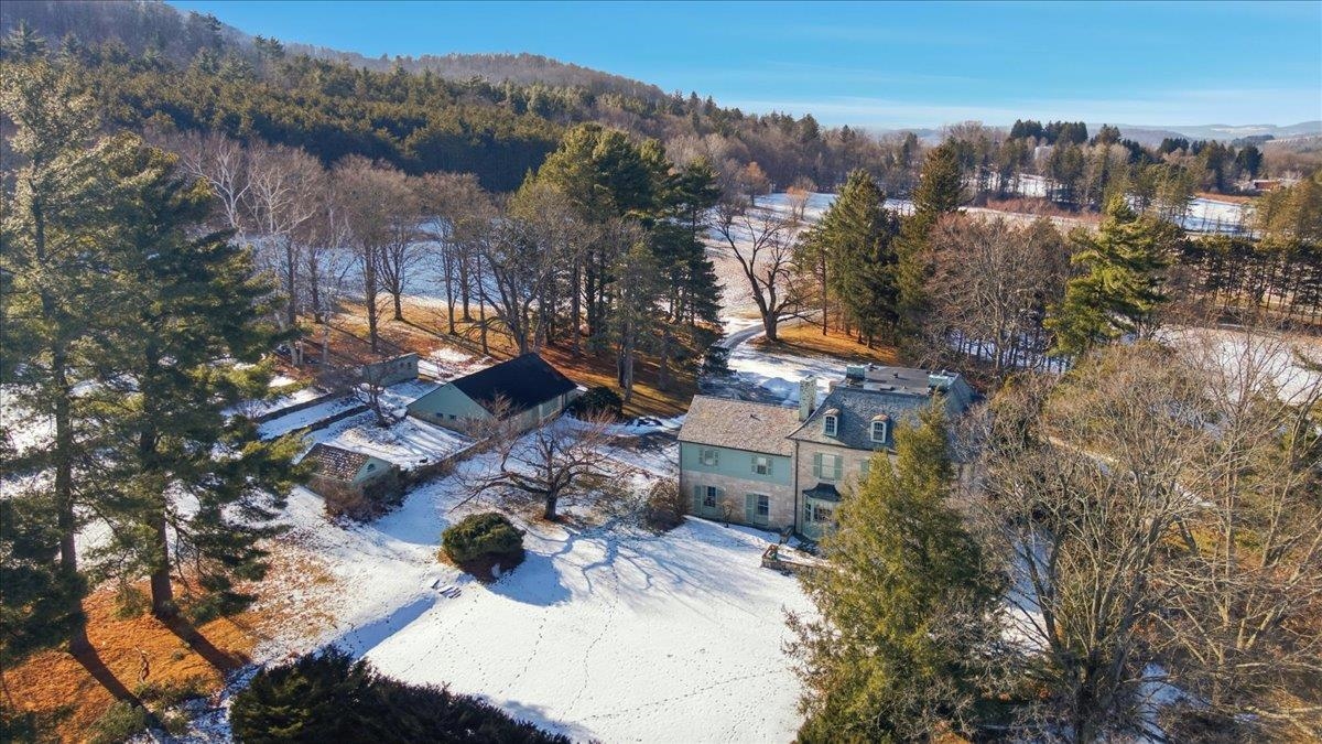 1086 West Road Bennington, VT 05201 - Photo 8 of 56