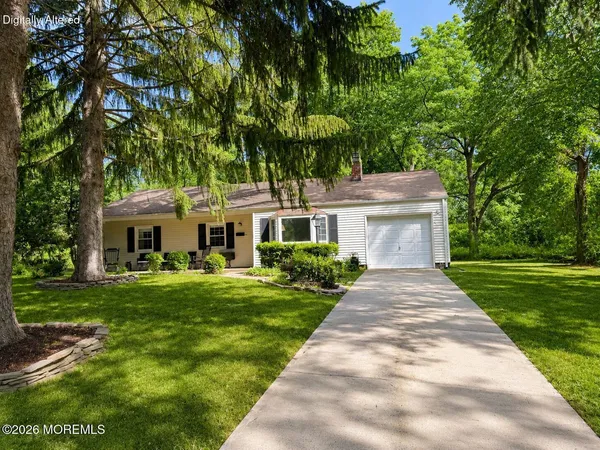 $699,999 | 17 Butler Lane, Unit 17, Middletown, NJ 07748