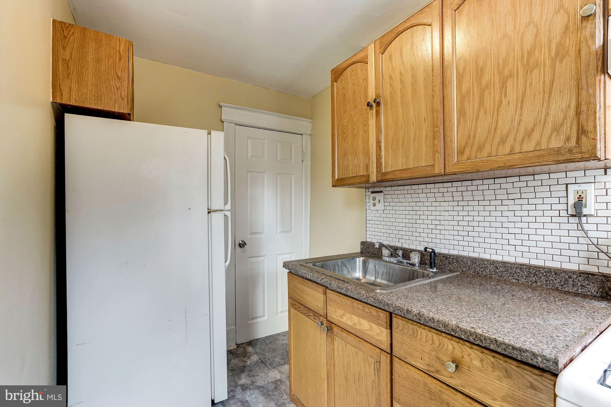 1431 Ridge Place Southeast Washington, DC 20020 - Photo 8 of 19 Gallery Image 8