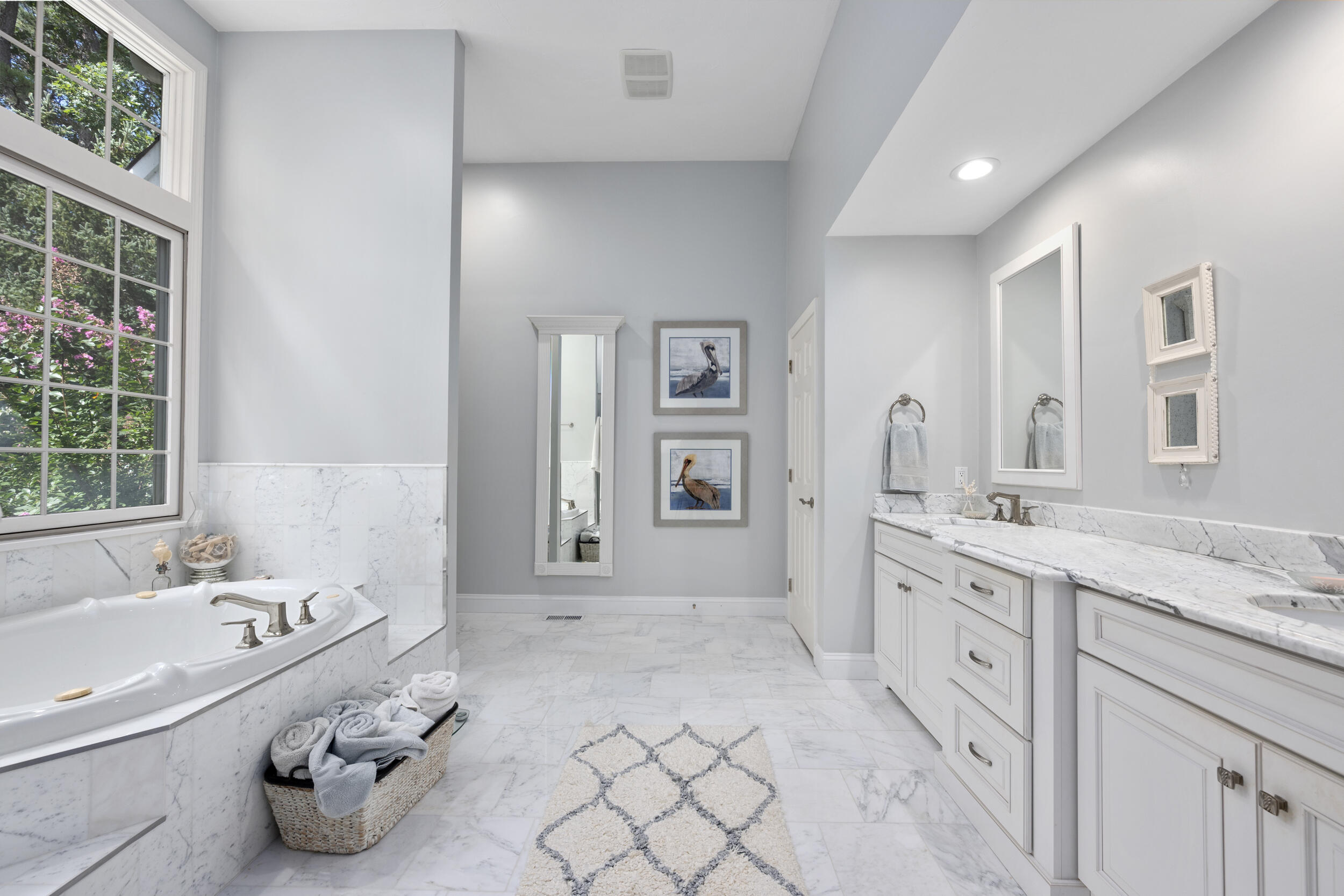 55 Seapuit Road Osterville, MA 02655 - Photo 23 of 62 Primary Bathroom
