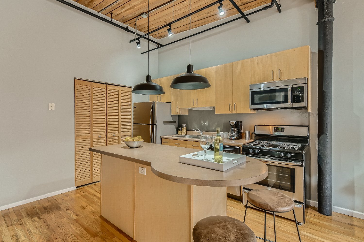 420 South Clinton Street, Unit 616A Chicago, IL 60607 - Photo 6 of 11 Gallery Image 6