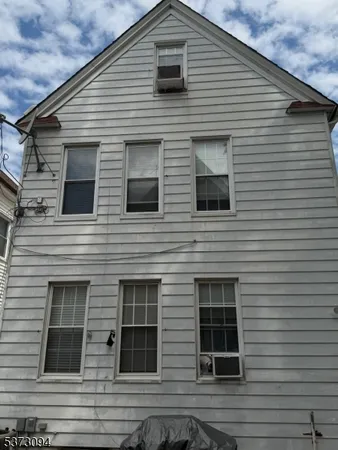 $599,000 | 22 East 4th Street, Bayonne, NJ 07002