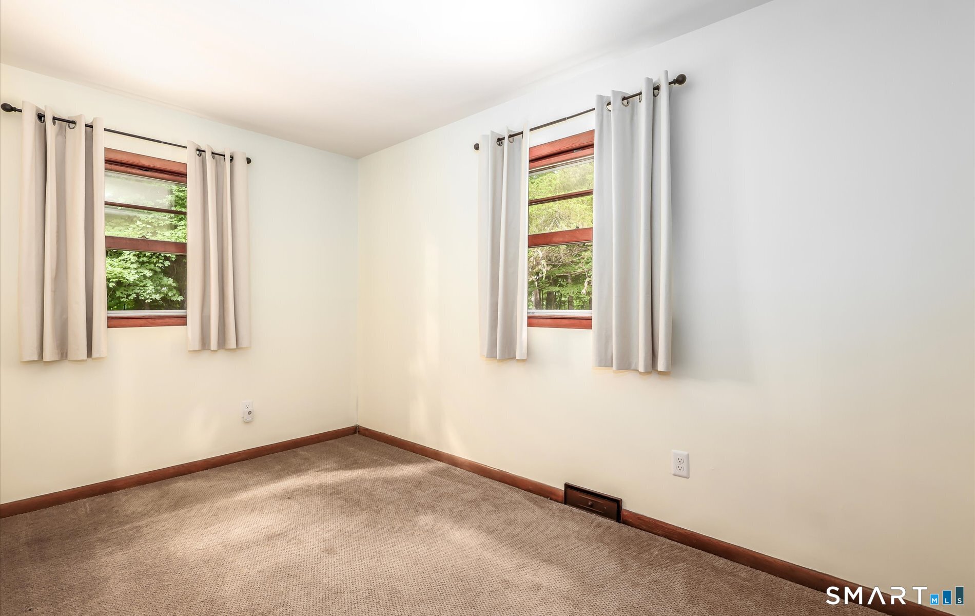 257 Spring Hill Road Monroe, CT 06468 - Photo 14 of 23 Gallery Image 14