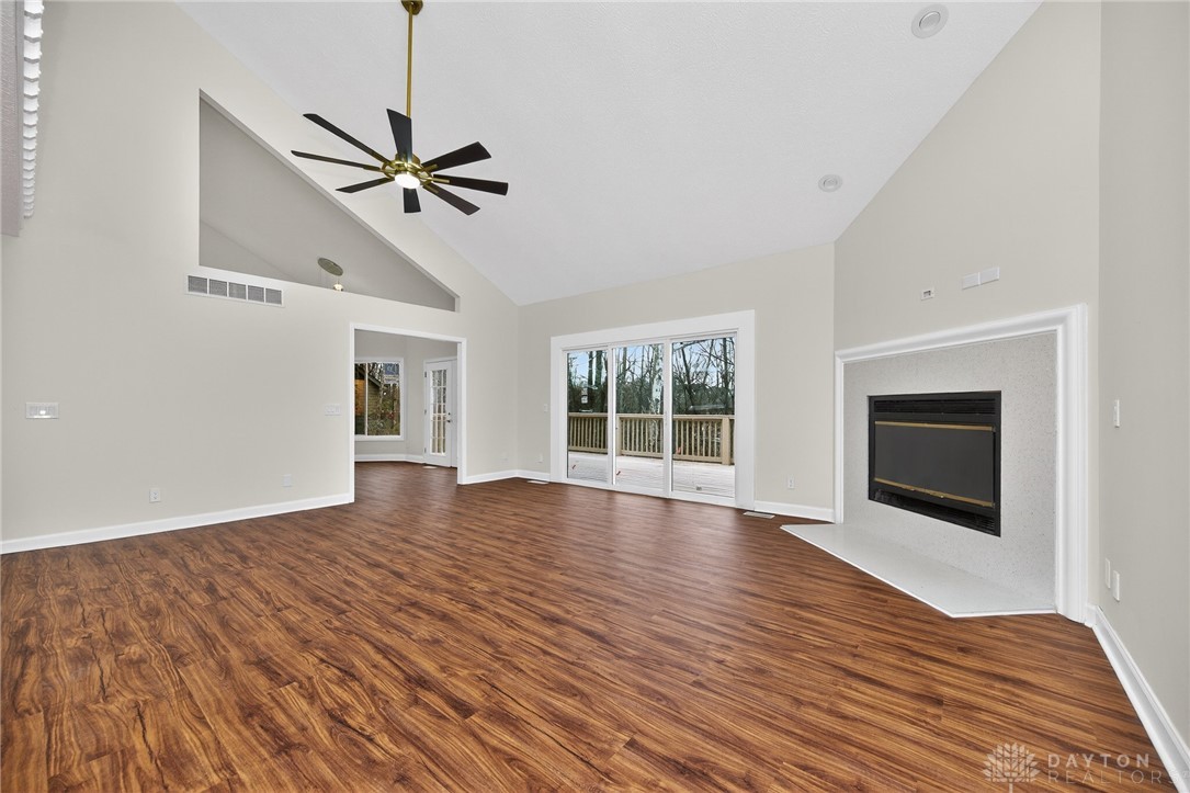 811 Wind Bluff Point Springboro, OH 45066 - Photo 10 of 70