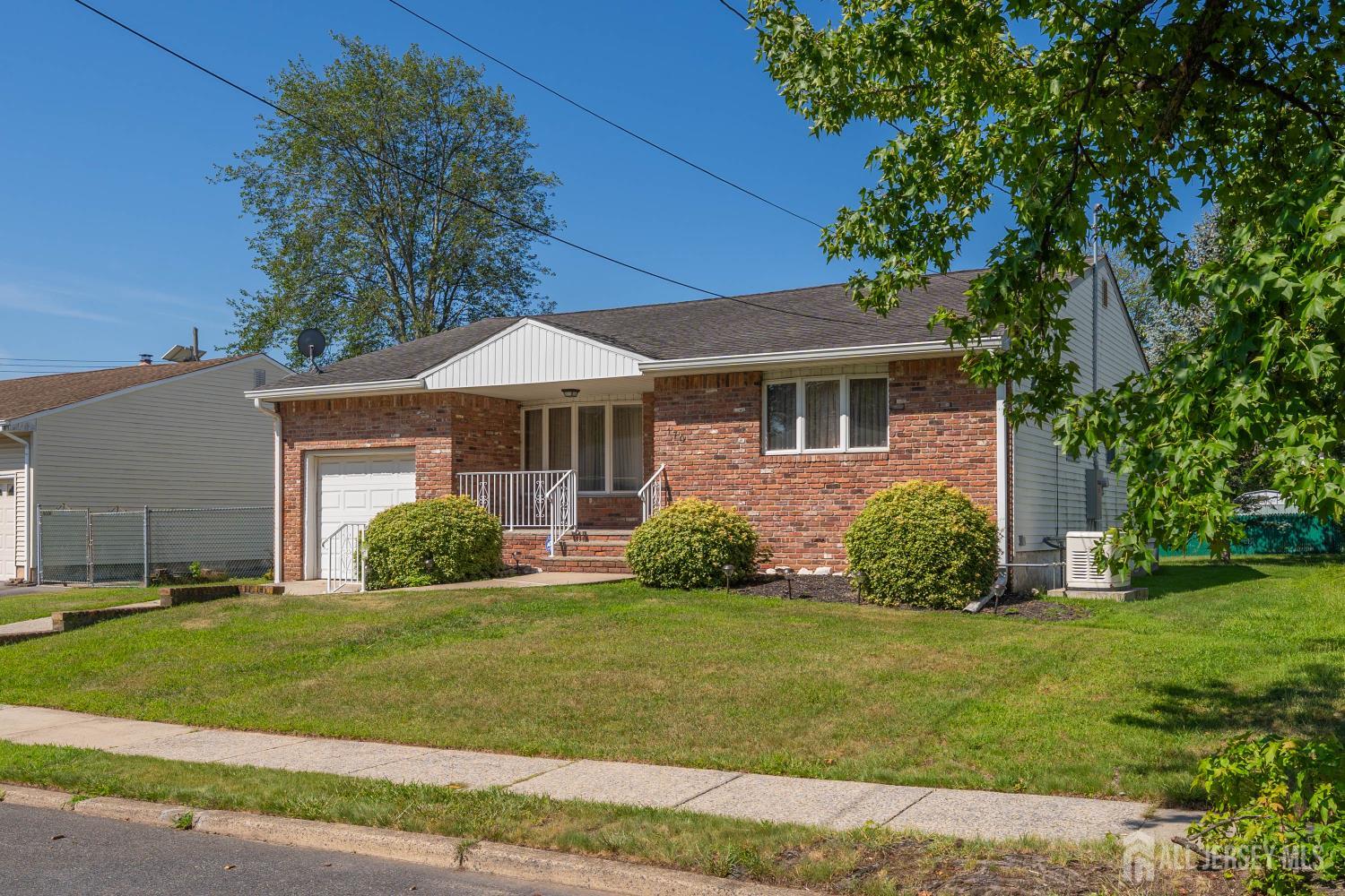 170 Jeffery Road Colonia, NJ 07067 - Photo 26 of 31 Gallery Image 26