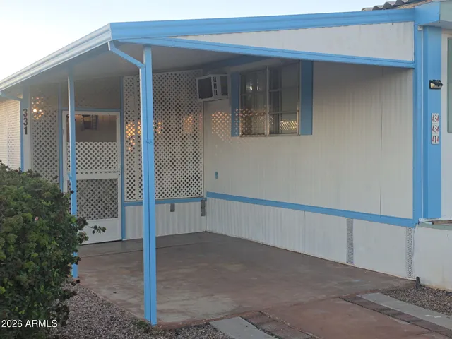 a view of an entryway