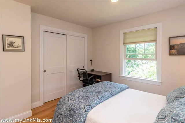 $1,615,000 | 27 Chapde Lane, Vineyard Haven, MA 02568