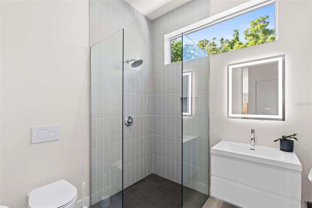 1304 Indian Rocks Road Belleair, FL 33756 - Photo 48 of 81 Gallery Image 48
