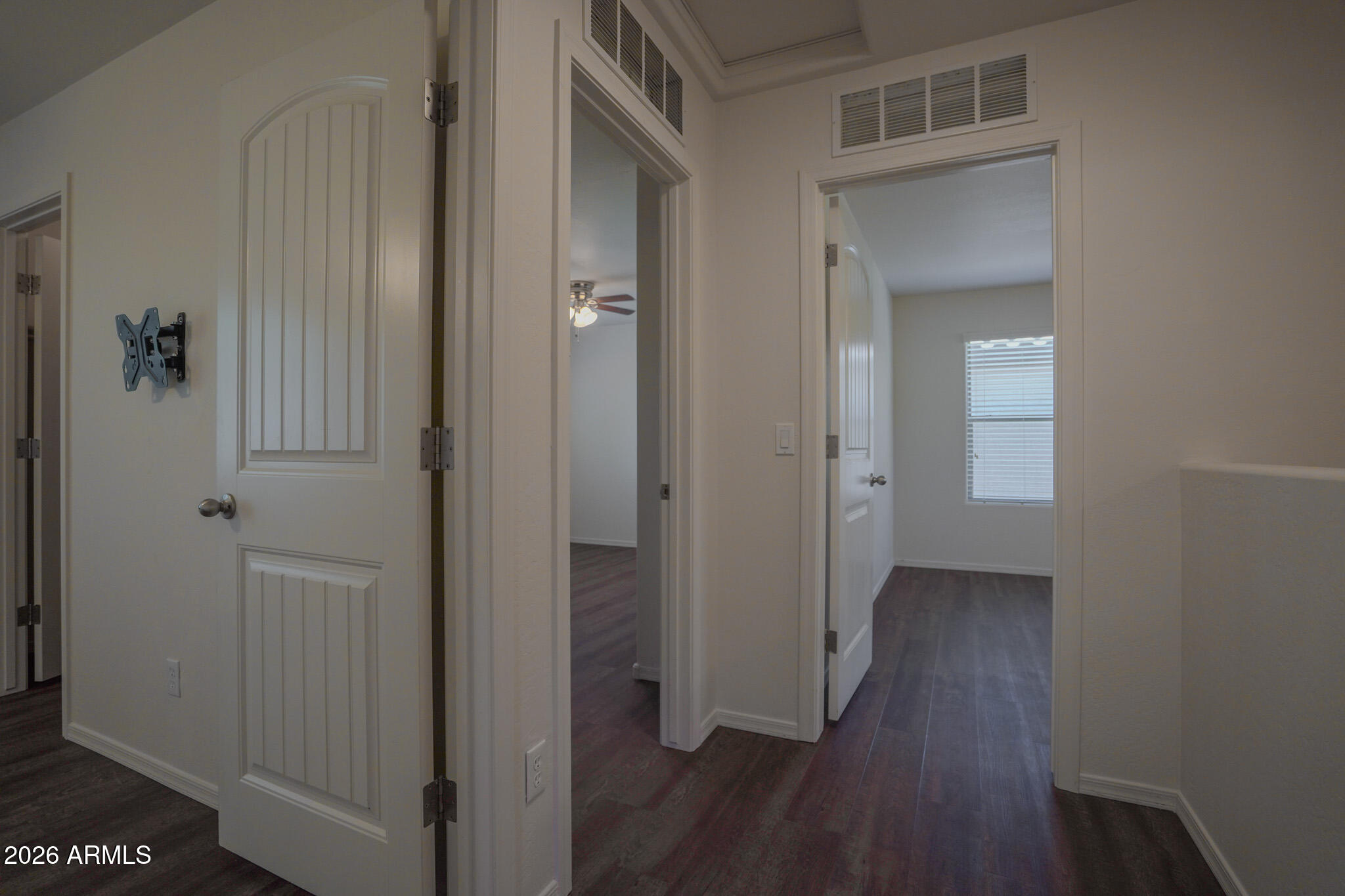 10225 West Camelback Road, Unit 28 Phoenix, AZ 85037 - Photo 13 of 29 DSC00443