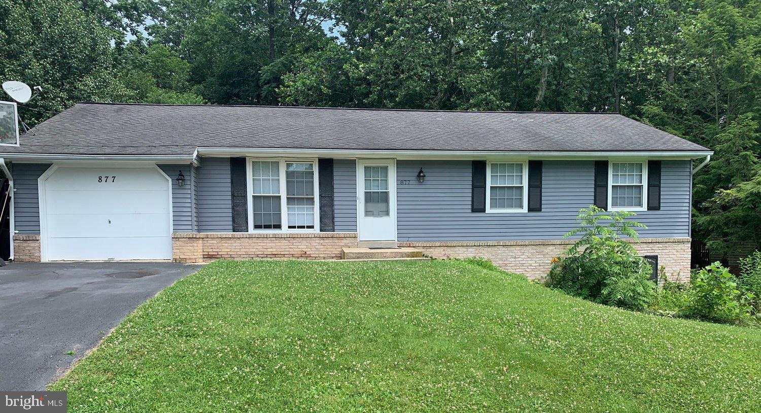 877 Corvair Road Lancaster, PA 17601 - Photo 1 of 25 Gallery Image 1