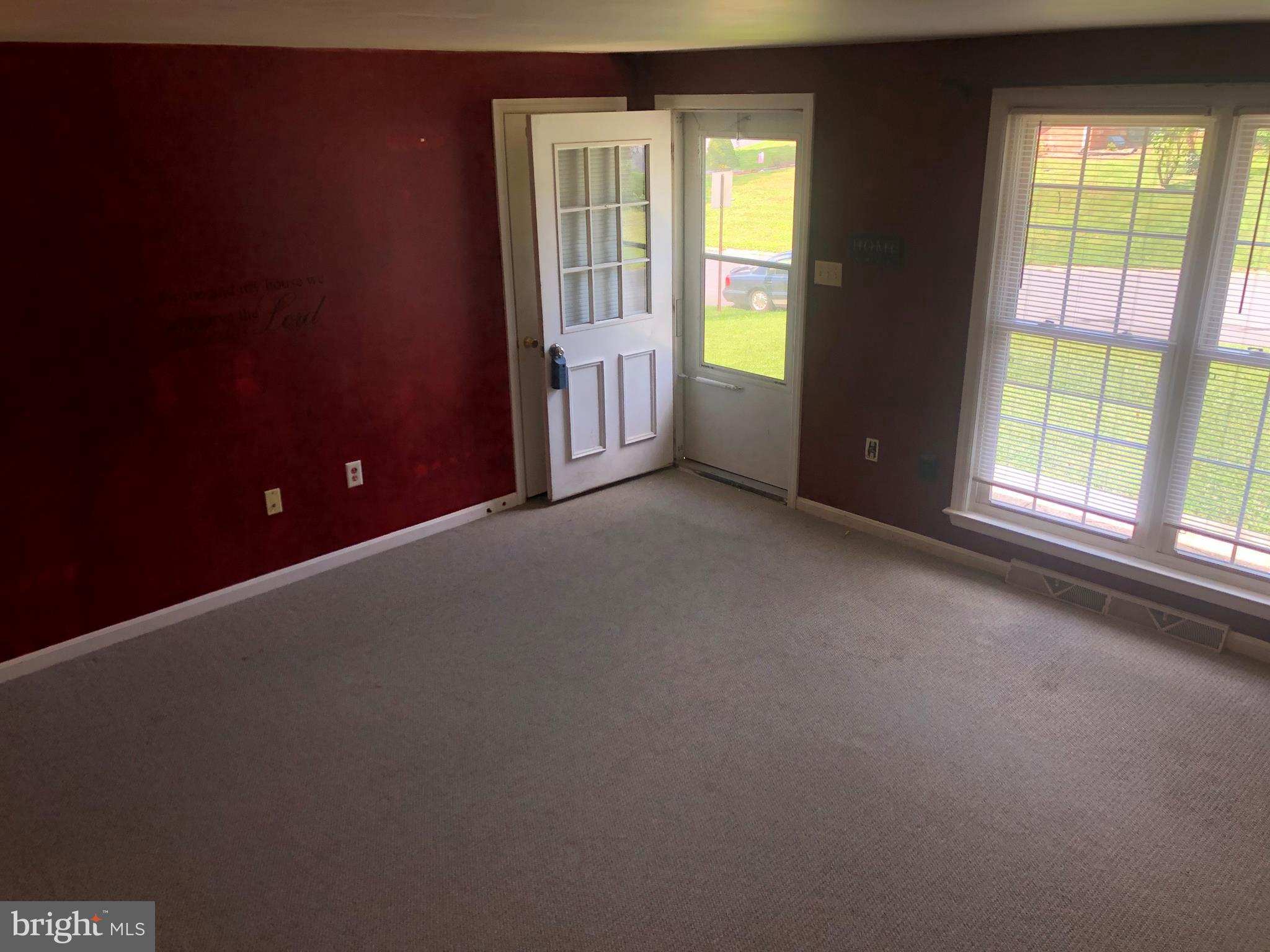 877 Corvair Road Lancaster, PA 17601 - Photo 9 of 25 Gallery Image 9