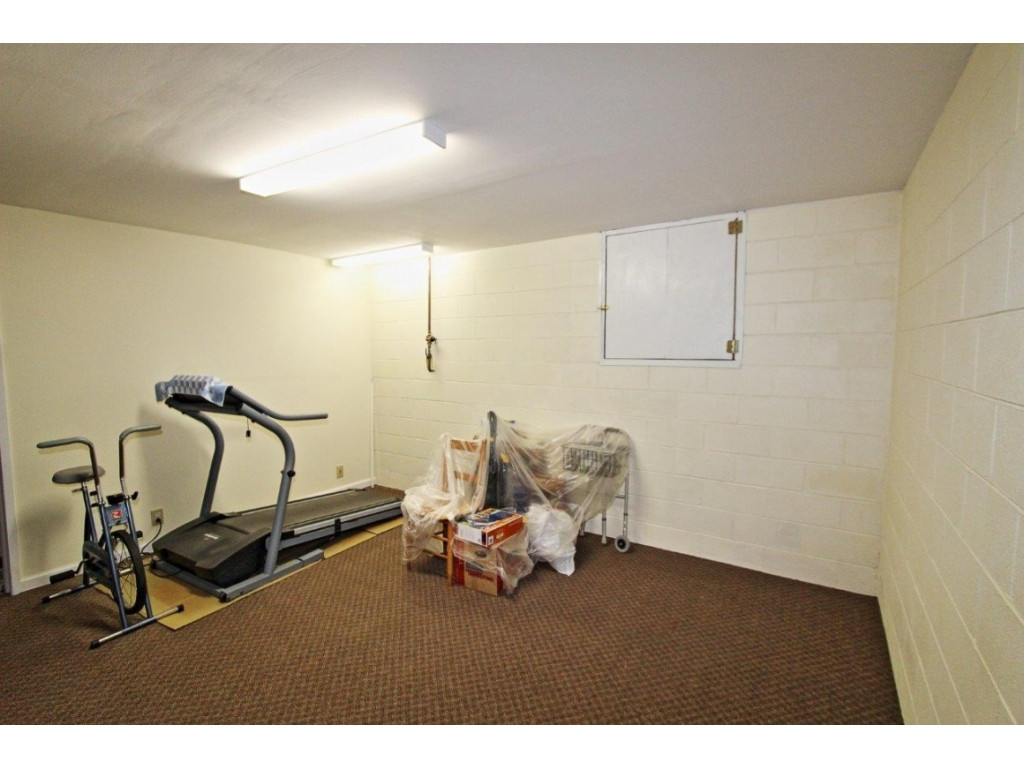 554 Sand Ridge Circle Jonesborough, TN 37659 - Photo 16 of 23 Workout Area