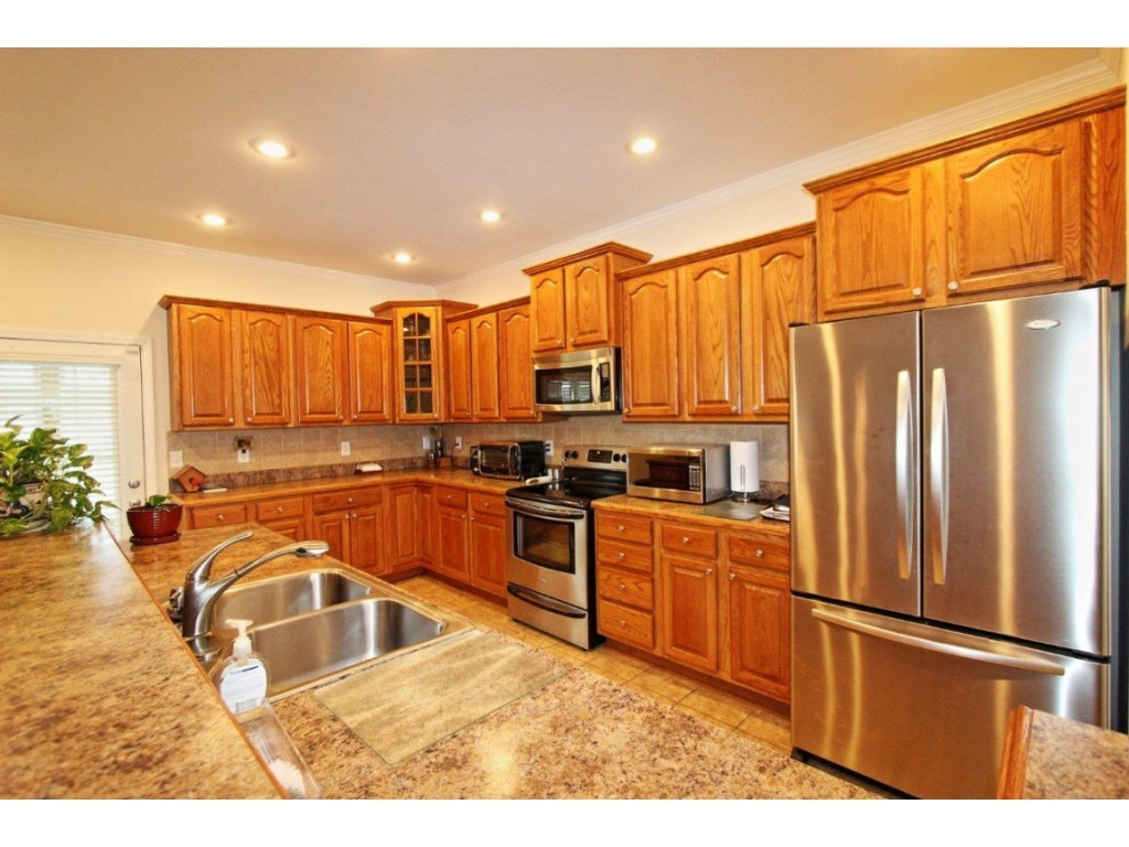 Kitchen 1