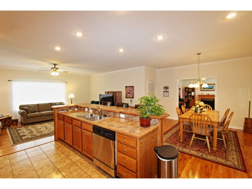 Kitchen 2