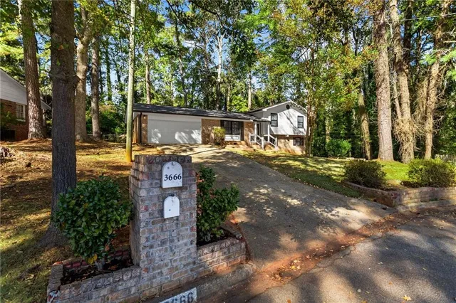 $279,900 | 3666 Stanford Circle, Decatur, GA 30034