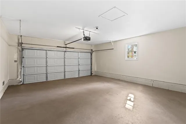 $279,900 | 3666 Stanford Circle, Decatur, GA 30034