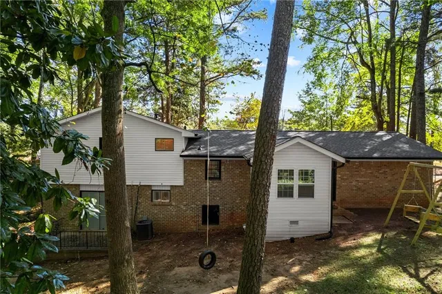 $279,900 | 3666 Stanford Circle, Decatur, GA 30034