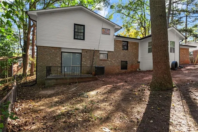 $279,900 | 3666 Stanford Circle, Decatur, GA 30034