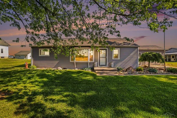 $265,000 | 670 Hotchkiss Road, Auburn, MI 48611
