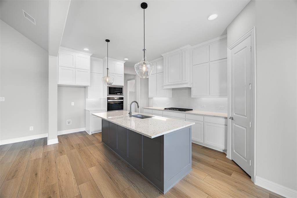 230 Olson Road Waxahachie, TX 75167 - Photo 13 of 33