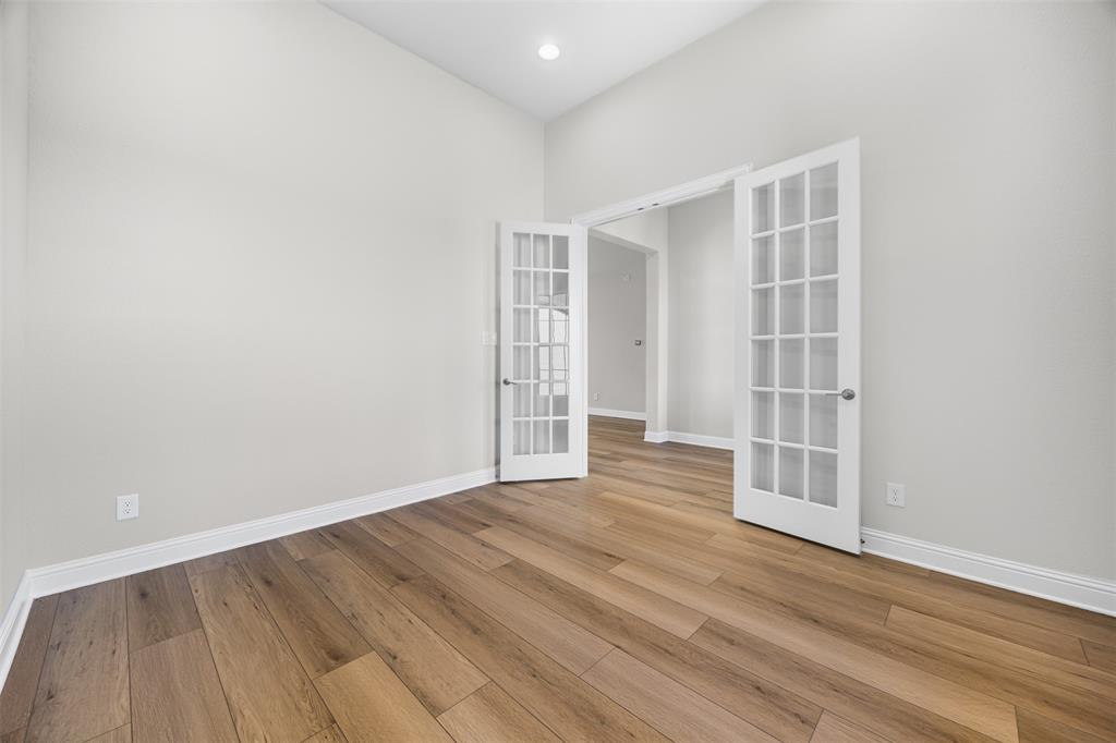 230 Olson Road Waxahachie, TX 75167 - Photo 7 of 33