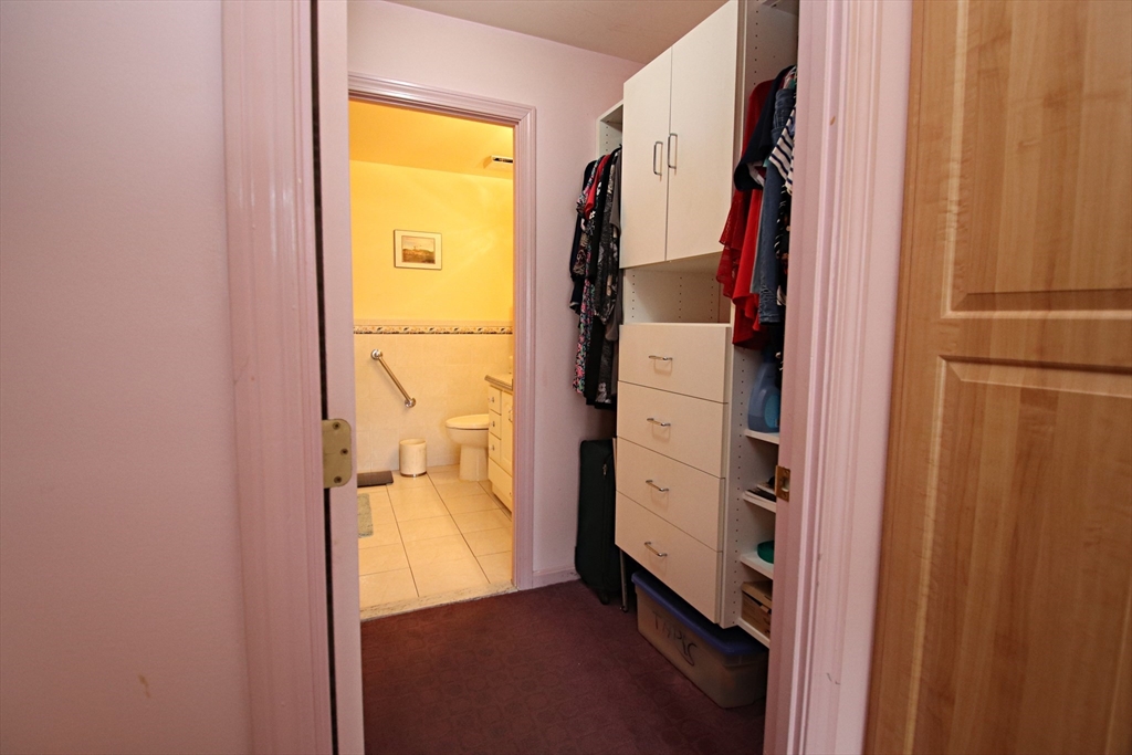 30 Chelsea Street, Unit 210 Everett, MA 02149 - Photo 18 of 35