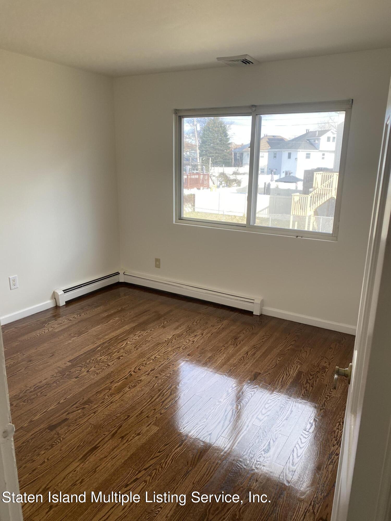 481 Mill Road Staten Island, NY 10306 - Photo 15 of 31 8FD67E49-3A14-4E71-9F42-73DC0DB7BAEC
