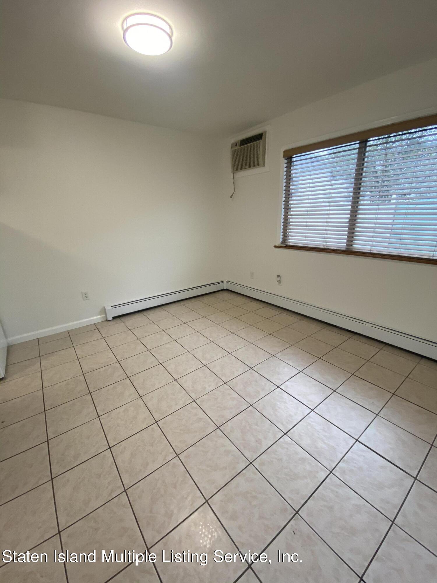481 Mill Road Staten Island, NY 10306 - Photo 20 of 31 44AE8470-3A2D-4353-A4E7-A4791FFA09ED