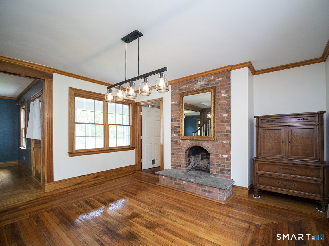 388 Amity Road Woodbridge, CT 06525 - Photo 17 of 39