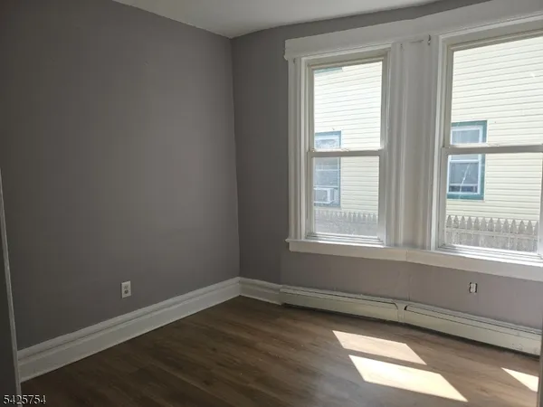 $2,100 | 234 Smith Street, Newark, NJ 07106