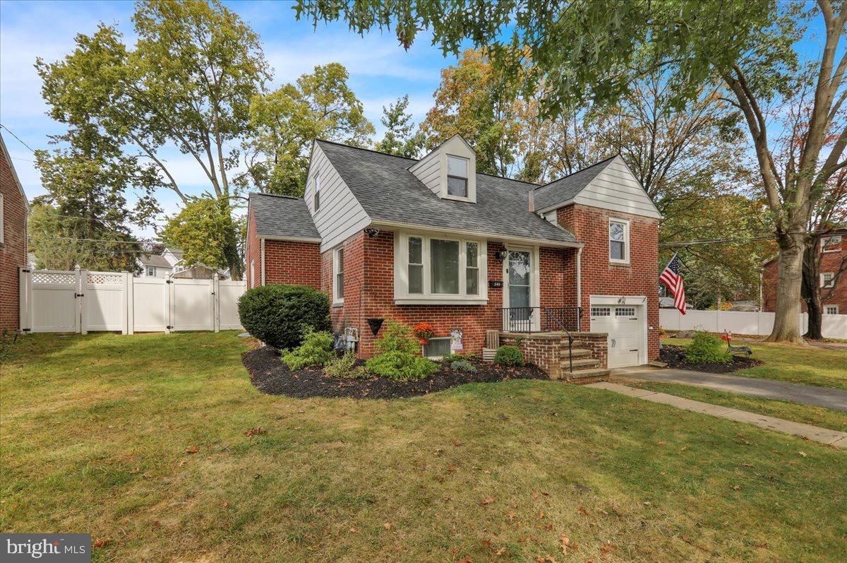 549 Meade Terrace Reading, PA 19607 - Photo 3 of 27 Gallery Image 3