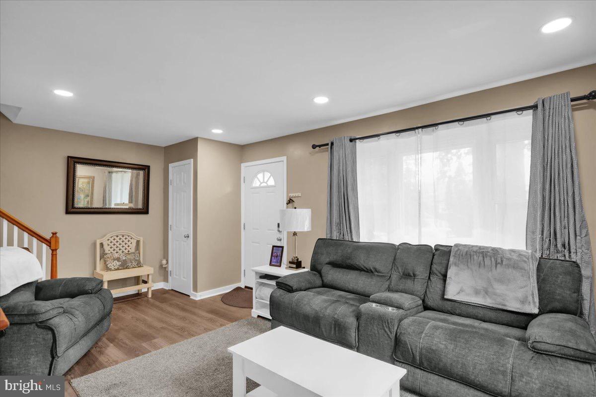549 Meade Terrace Reading, PA 19607 - Photo 6 of 27 Gallery Image 6