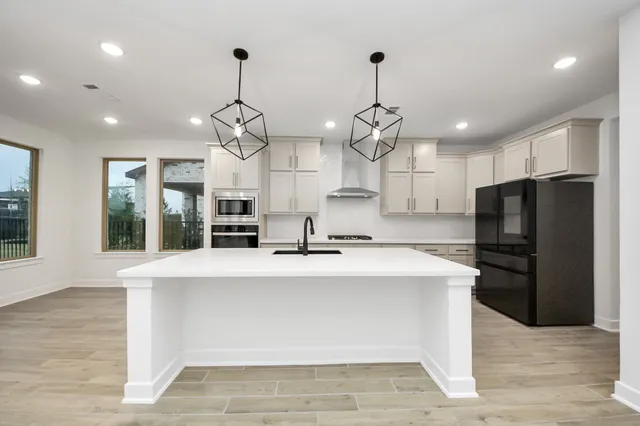 $3,800 | 20926 White Rock Crk Drive, Cypress, TX 77433