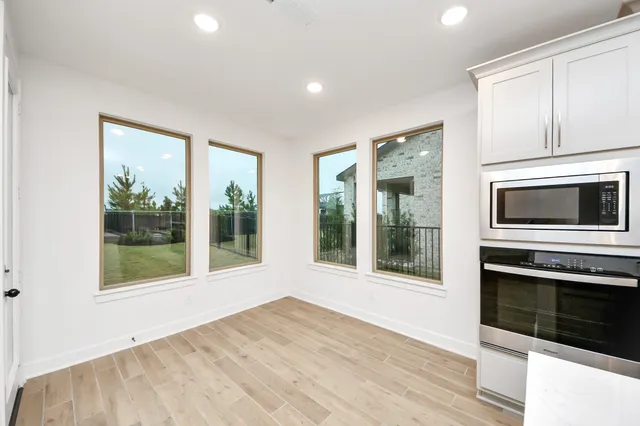 $3,800 | 20926 White Rock Crk Drive, Cypress, TX 77433