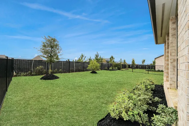 $3,800 | 20926 White Rock Crk Drive, Cypress, TX 77433