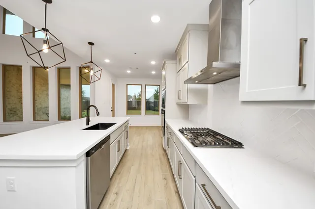 $3,800 | 20926 White Rock Crk Drive, Cypress, TX 77433